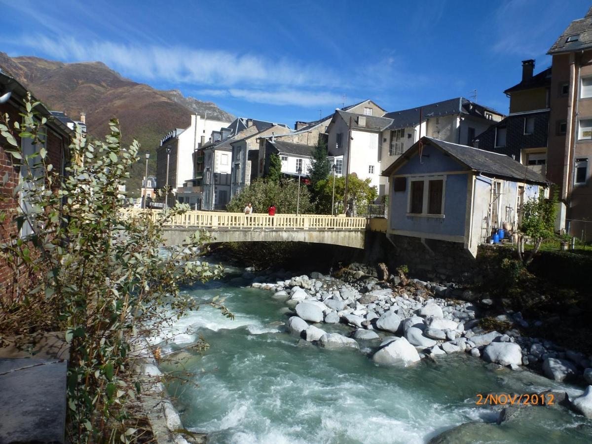 Appartement 5 Couchages Coquet Proche Centre Cauterets Buitenkant foto